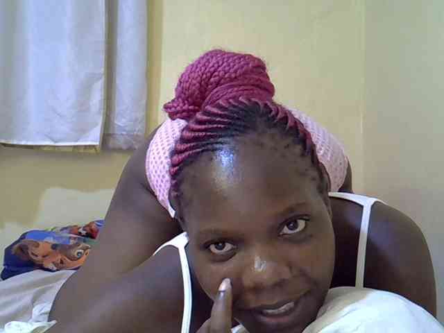 Sweet-Tiffany webcam