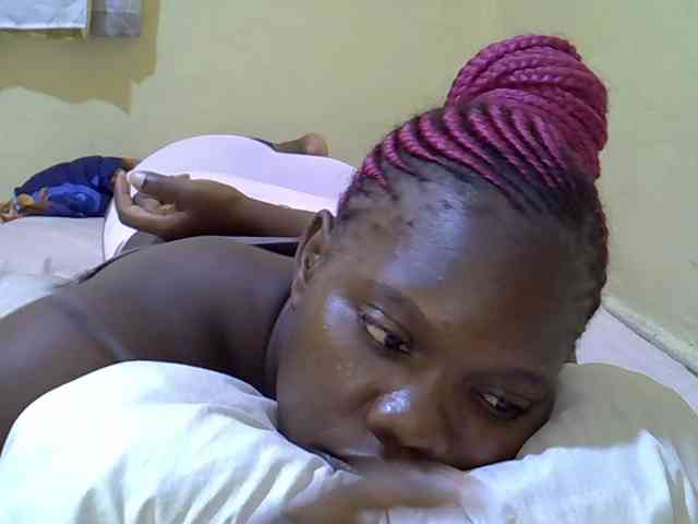 Sweet-Tiffany webcam