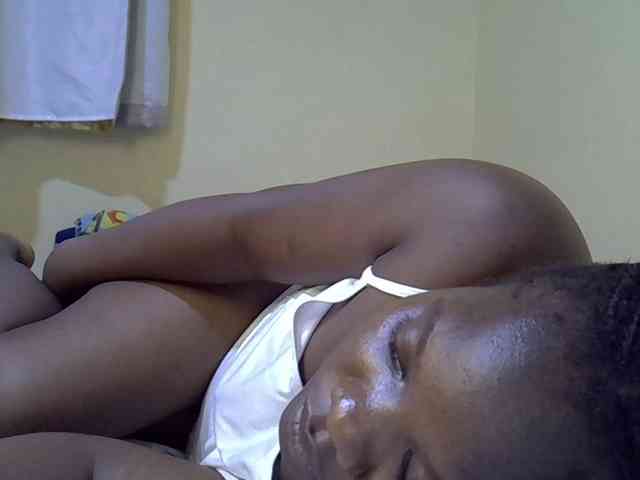 Sweet-Tiffany webcam