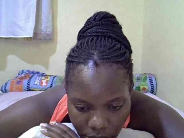 Sweet-Tiffany webcam