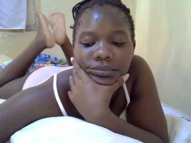 Sweet-Tiffany webcam