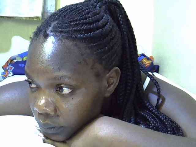 Sweet-Tiffany webcam