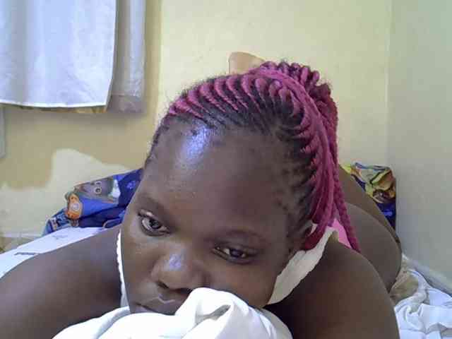 Sweet-Tiffany webcam