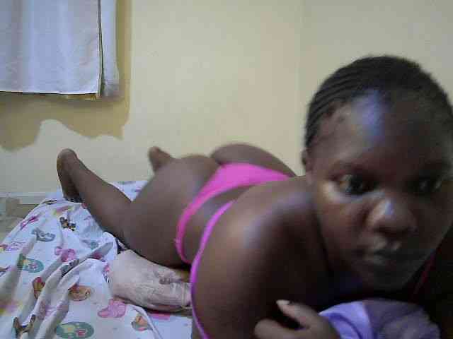 Sweet-Tiffany webcam