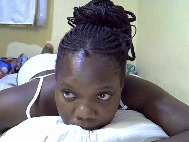 Sweet-Tiffany webcam