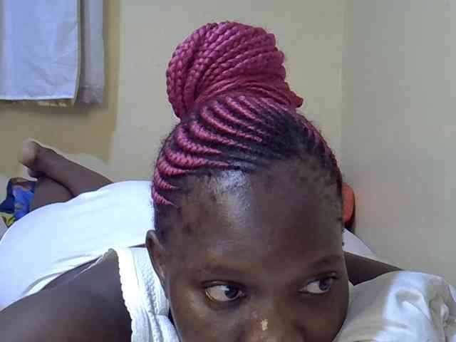 Sweet-Tiffany webcam