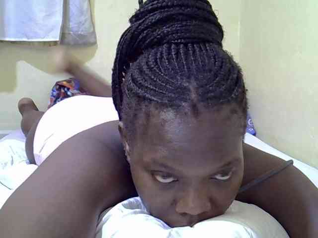 Sweet-Tiffany webcam