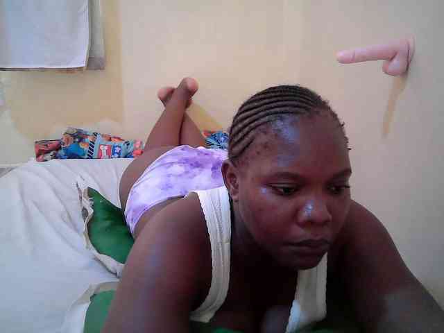 Sweet-Tiffany webcam