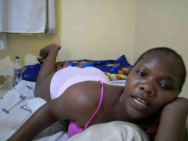 Sweet-Tiffany webcam