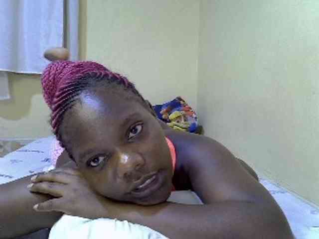 Sweet-Tiffany webcam