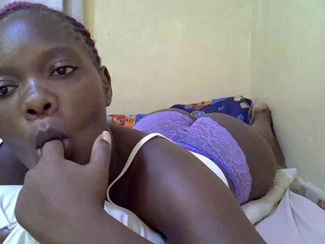 Sweet-Tiffany webcam