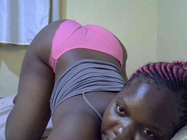 Sweet-Tiffany webcam