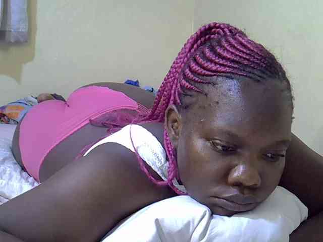 Sweet-Tiffany webcam