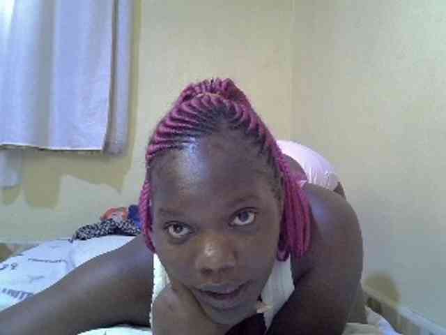 Sweet-Tiffany webcam