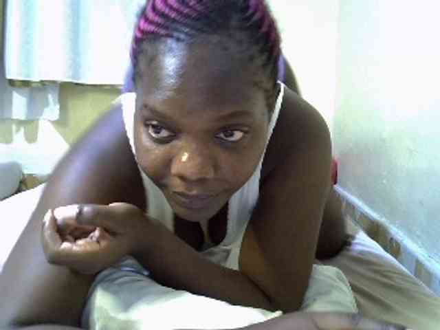 Sweet-Tiffany webcam