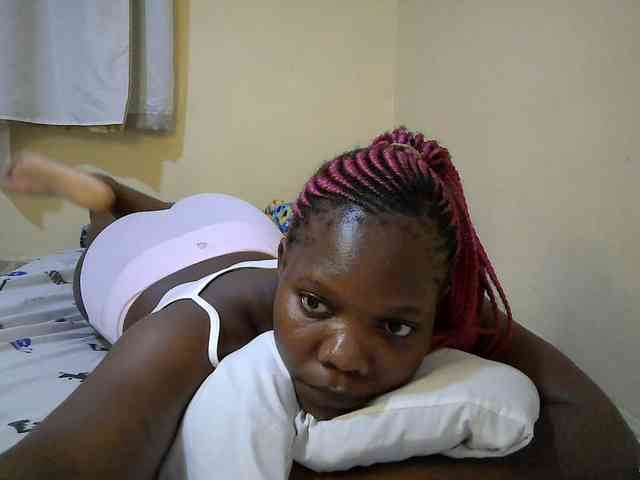 Sweet-Tiffany webcam