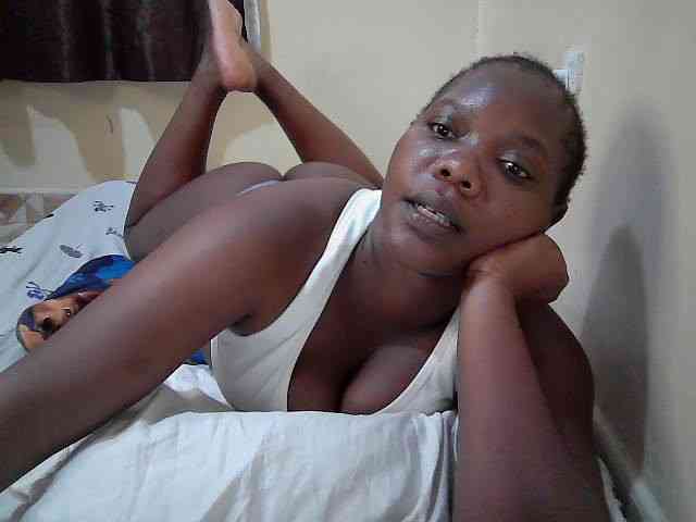 Sweet-Tiffany webcam