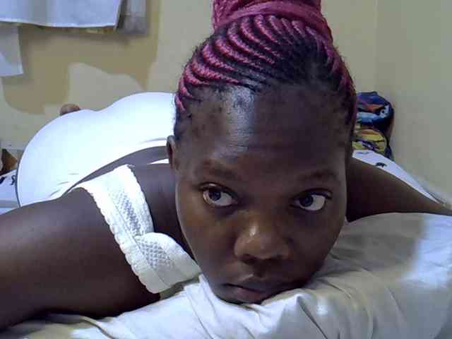 Sweet-Tiffany webcam
