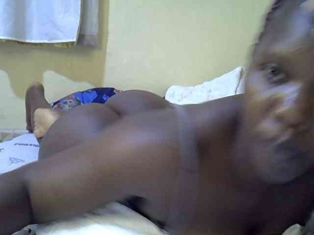 Sweet-Tiffany webcam