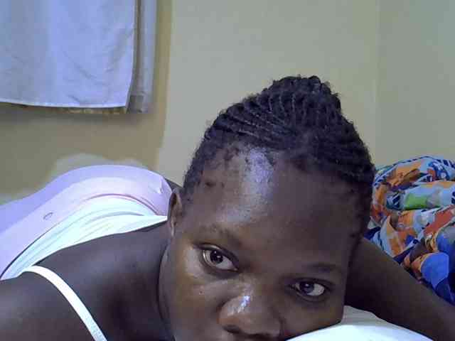 Sweet-Tiffany webcam