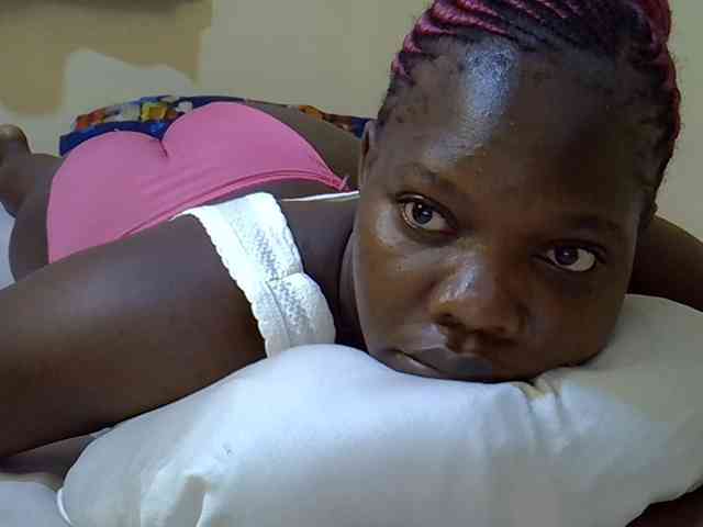 Sweet-Tiffany webcam