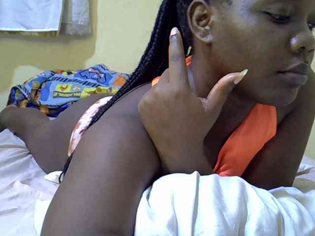 Sweet-Tiffany webcam