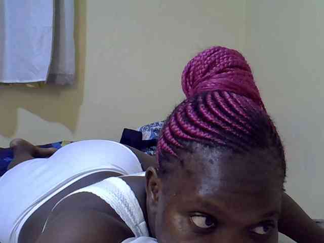 Sweet-Tiffany webcam