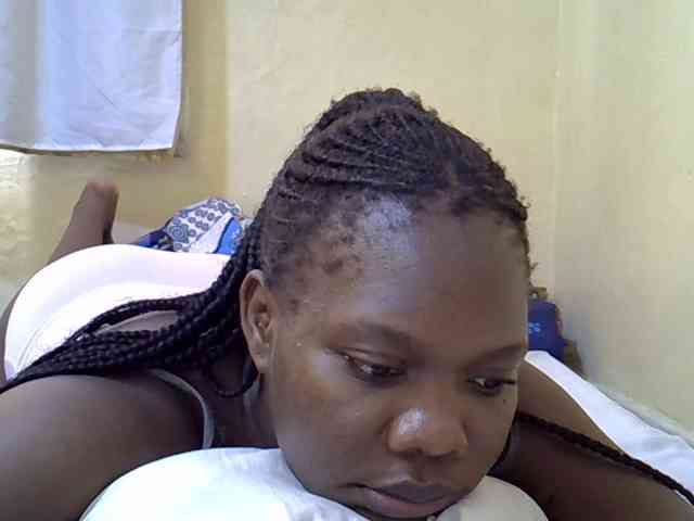 Sweet-Tiffany webcam