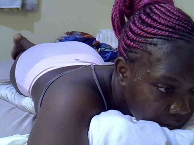 Sweet-Tiffany webcam