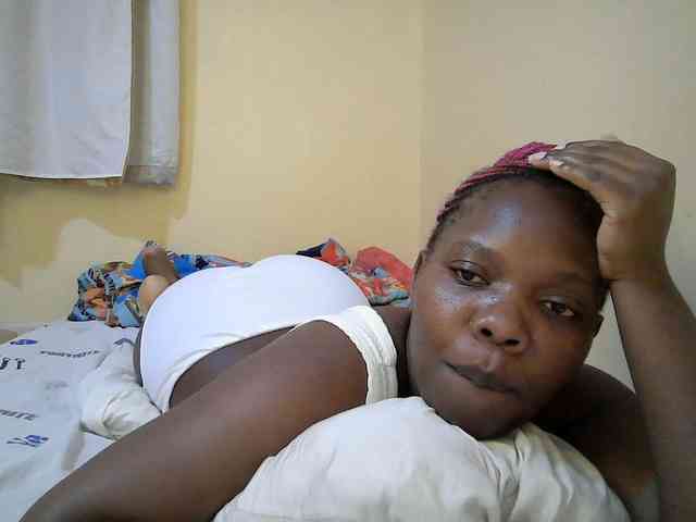 Sweet-Tiffany webcam