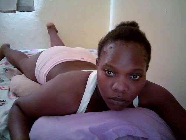 Sweet-Tiffany webcam