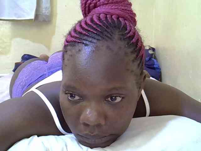 Sweet-Tiffany webcam