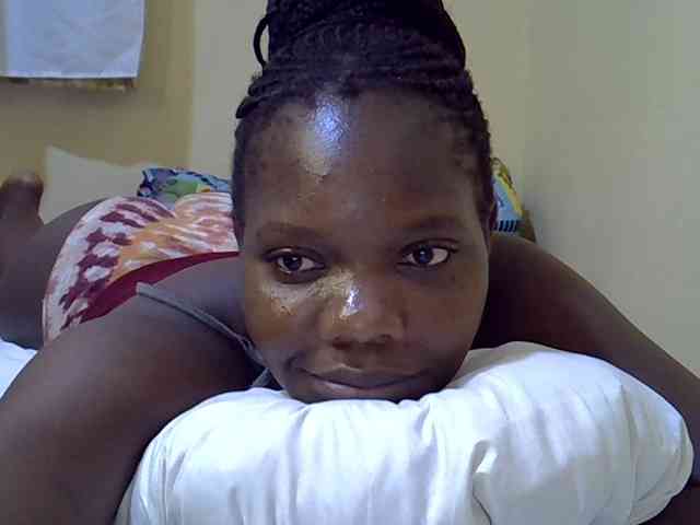 Sweet-Tiffany webcam