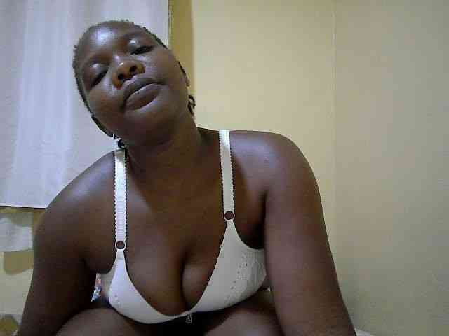 Sweet-Tiffany webcam