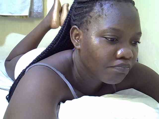 Sweet-Tiffany webcam