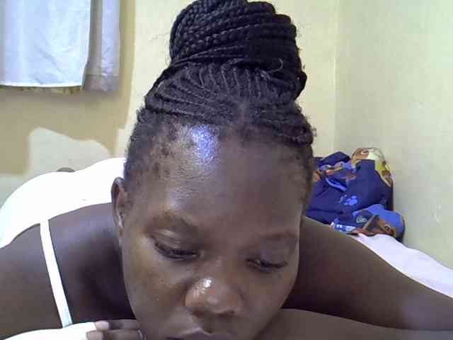 Sweet-Tiffany webcam