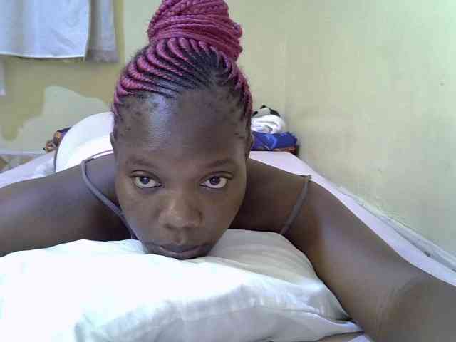 Sweet-Tiffany webcam