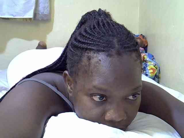 Sweet-Tiffany webcam