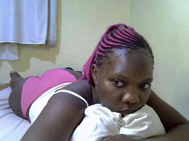 Sweet-Tiffany webcam