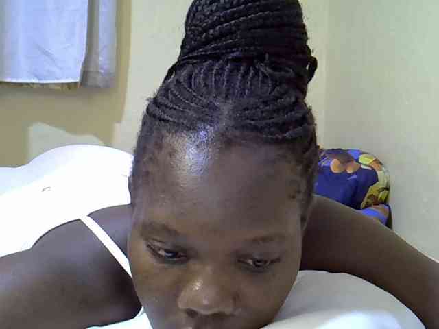 Sweet-Tiffany webcam