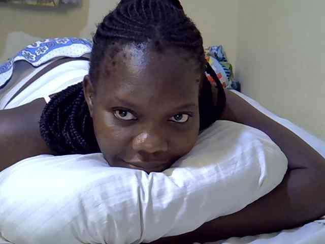 Sweet-Tiffany webcam