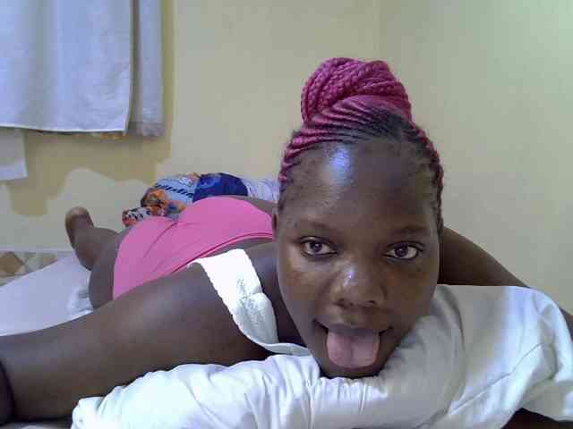 Sweet-Tiffany webcam