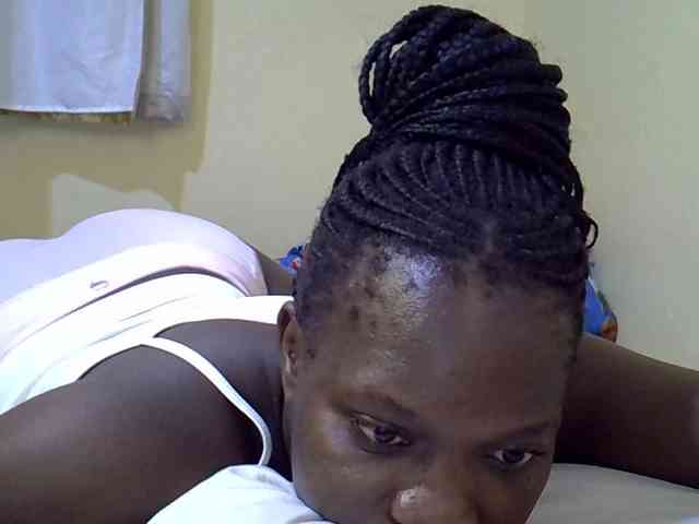 Sweet-Tiffany webcam