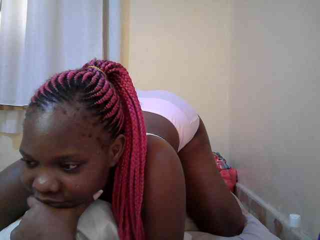 Sweet-Tiffany webcam