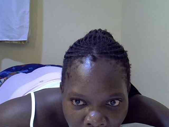 Sweet-Tiffany webcam