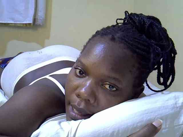 Sweet-Tiffany webcam