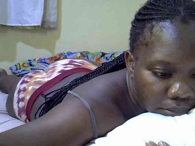 Sweet-Tiffany webcam