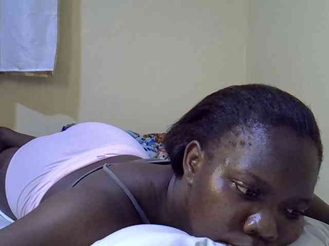 Sweet-Tiffany webcam