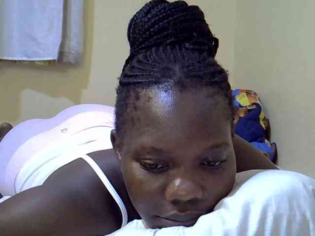 Sweet-Tiffany webcam