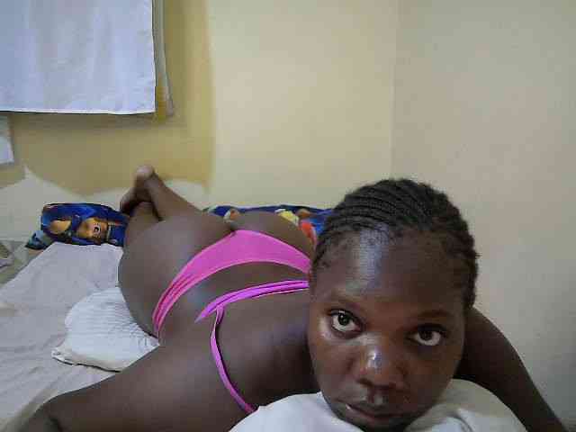 Sweet-Tiffany webcam